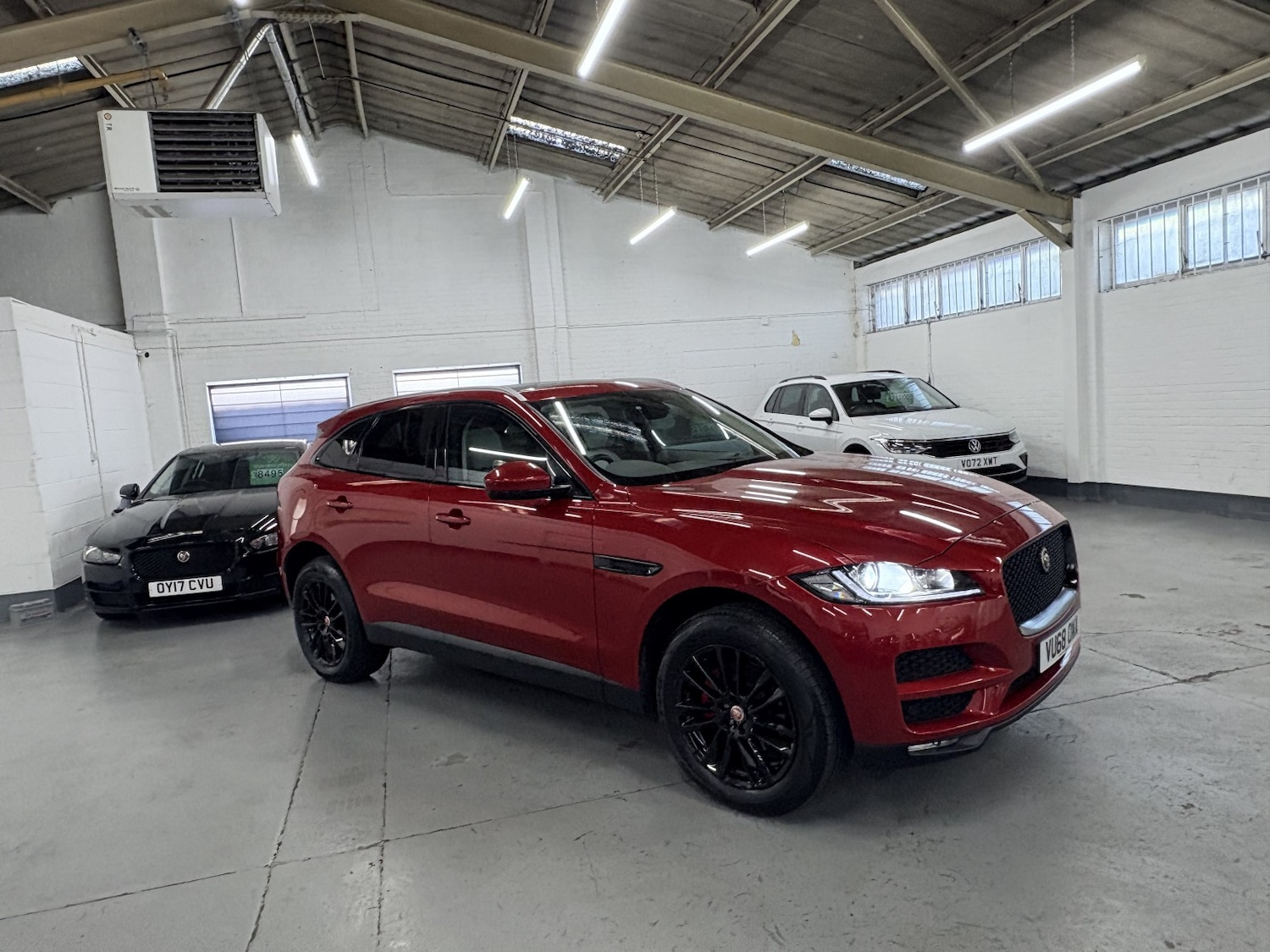 Used Jaguar F-Pace 2018 for sale - 77438381: Photo 16