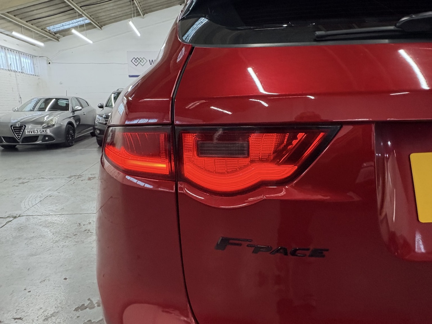 Used Jaguar F-Pace 2018 for sale - 77438381: Photo 22