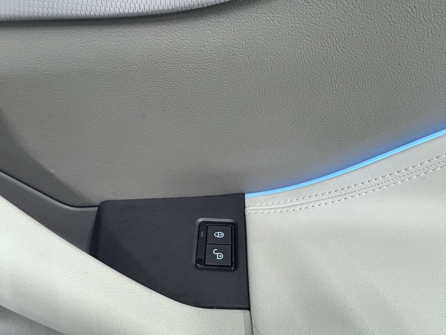 Used Jaguar F-Pace 2018 for sale - 77438381: Photo 51