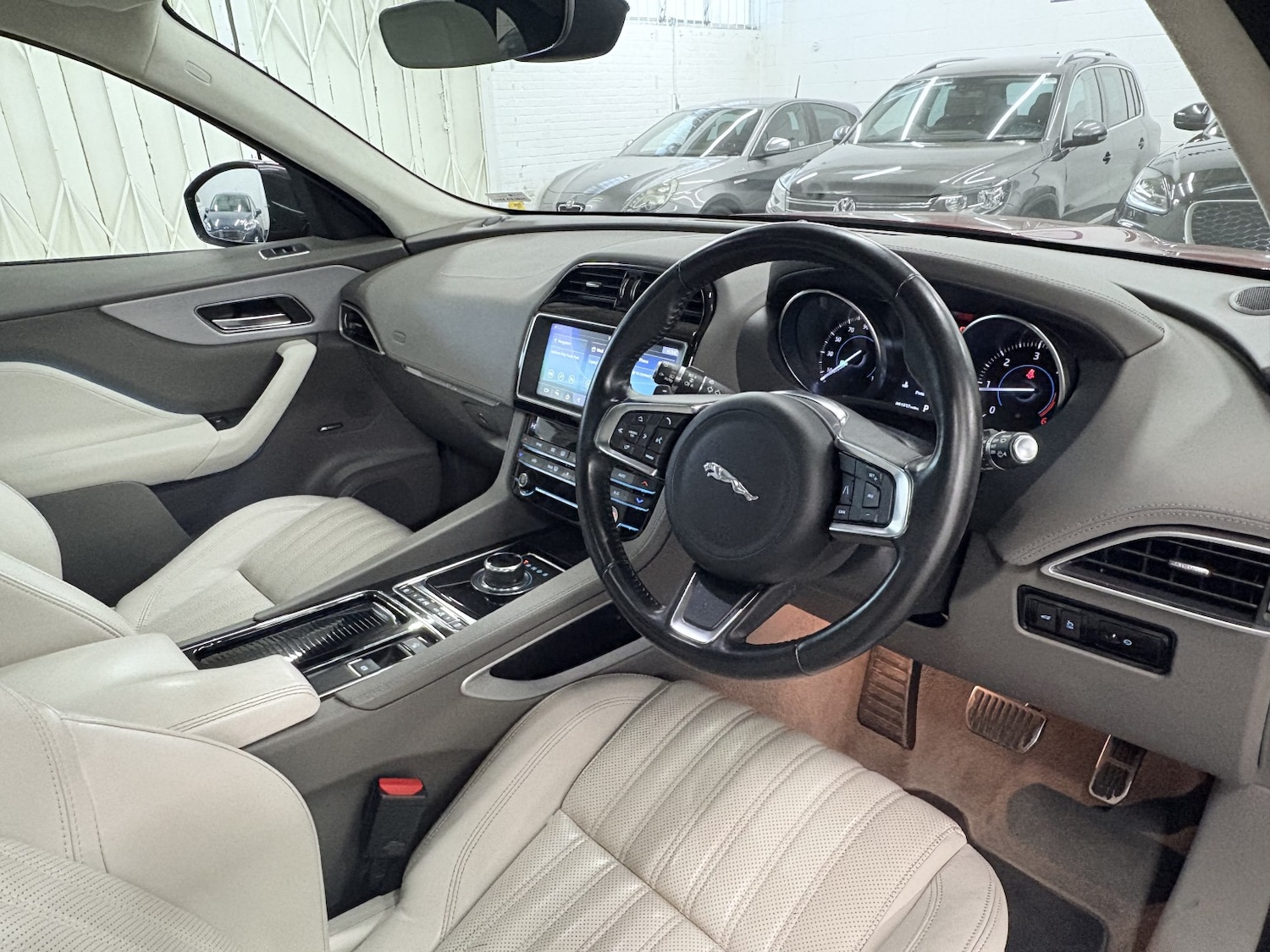 Used Jaguar F-Pace 2018 for sale - 77438381: Photo 53