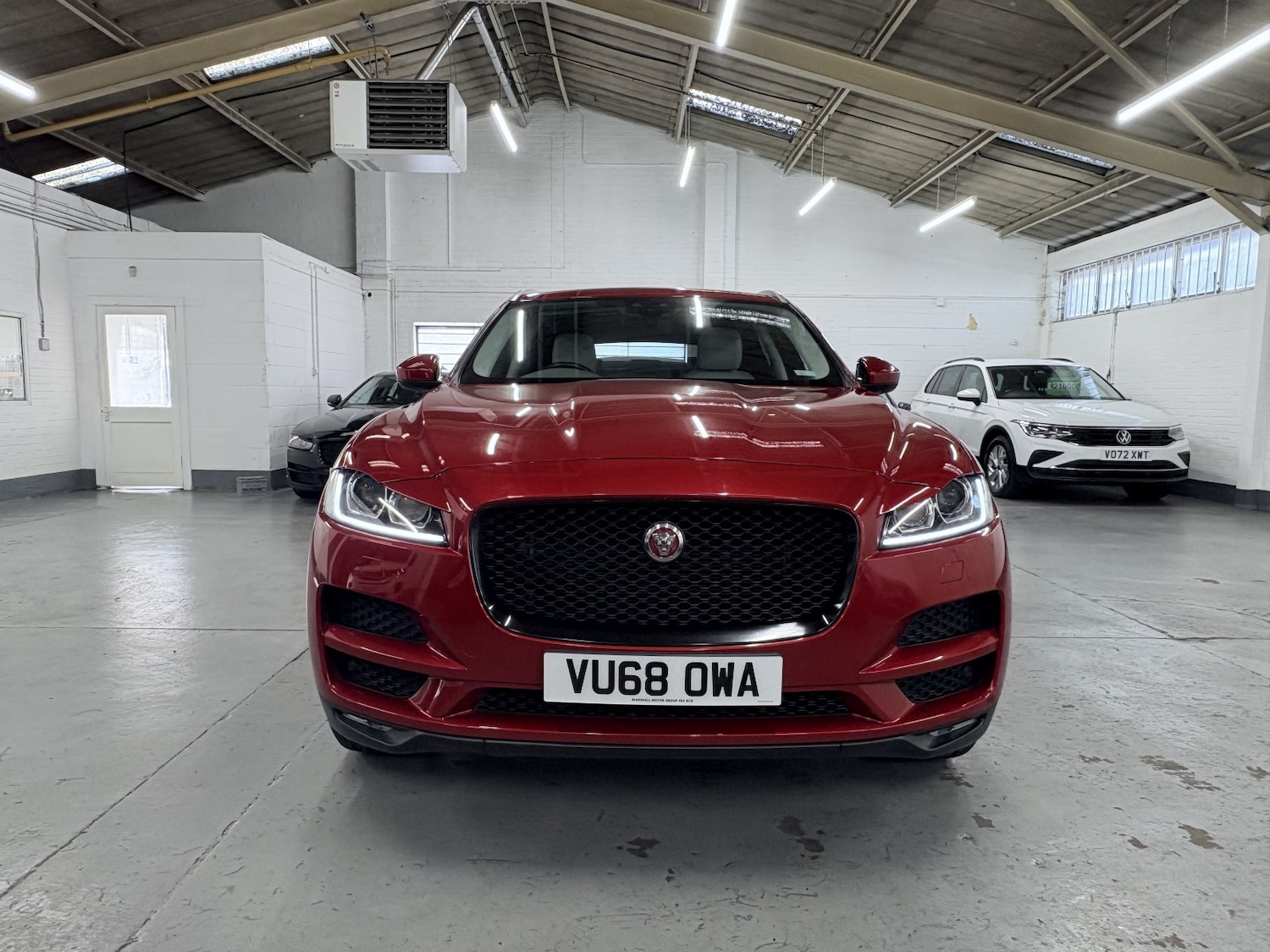Used Jaguar F-Pace 2018 for sale - 77438381: Photo 7