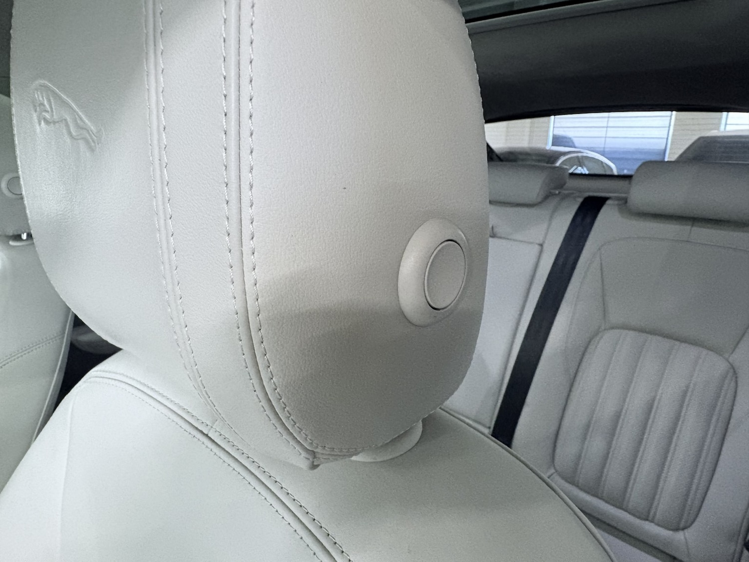 Used Jaguar F-Pace 2018 for sale - 77438381: Photo 71