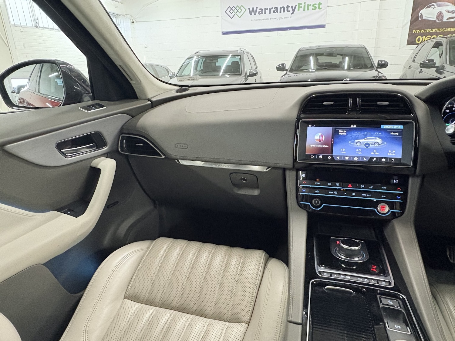 Used Jaguar F-Pace 2018 for sale - 77438381: Photo 89