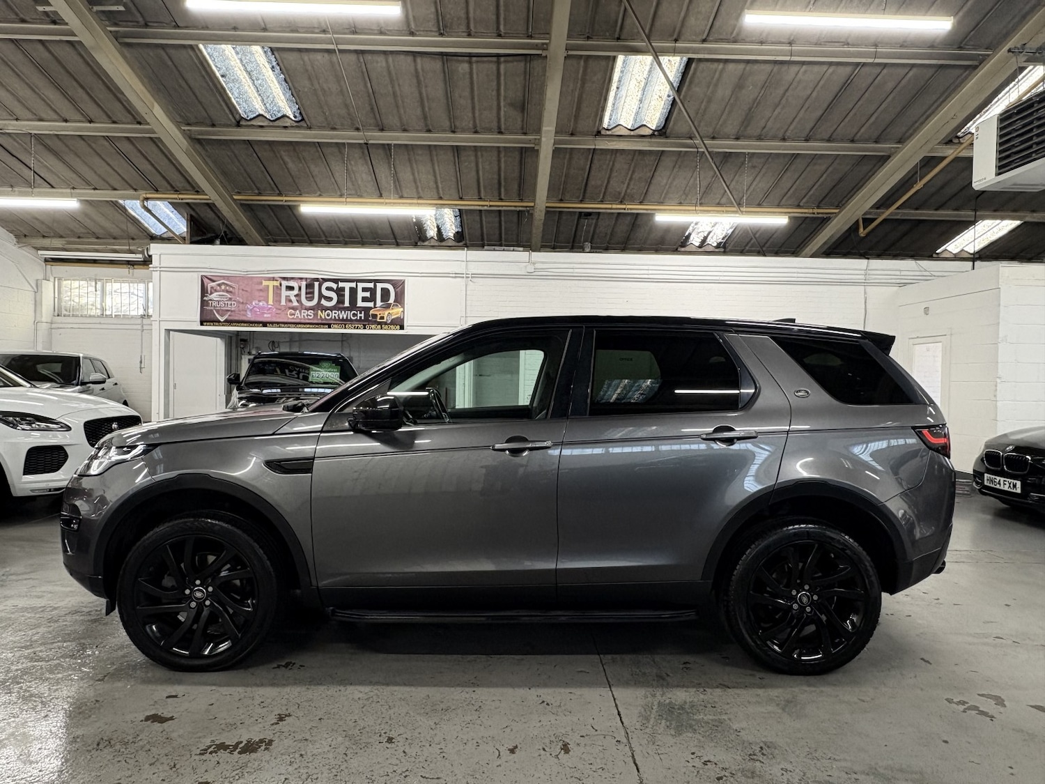 Used Land Rover Discovery Sport 2017 for sale - 77129610: Photo 11