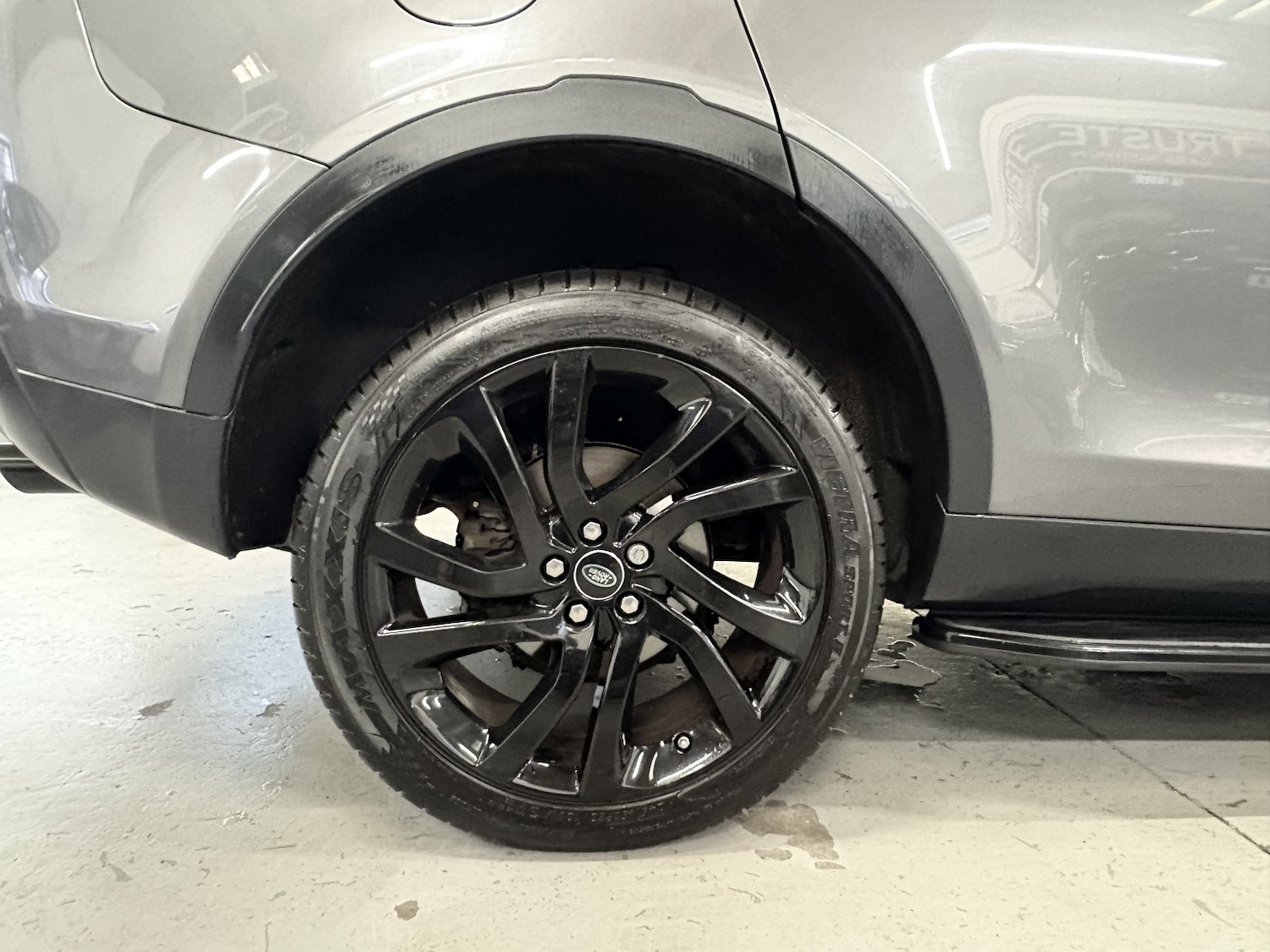 Used Land Rover Discovery Sport 2017 for sale - 77129610: Photo 30