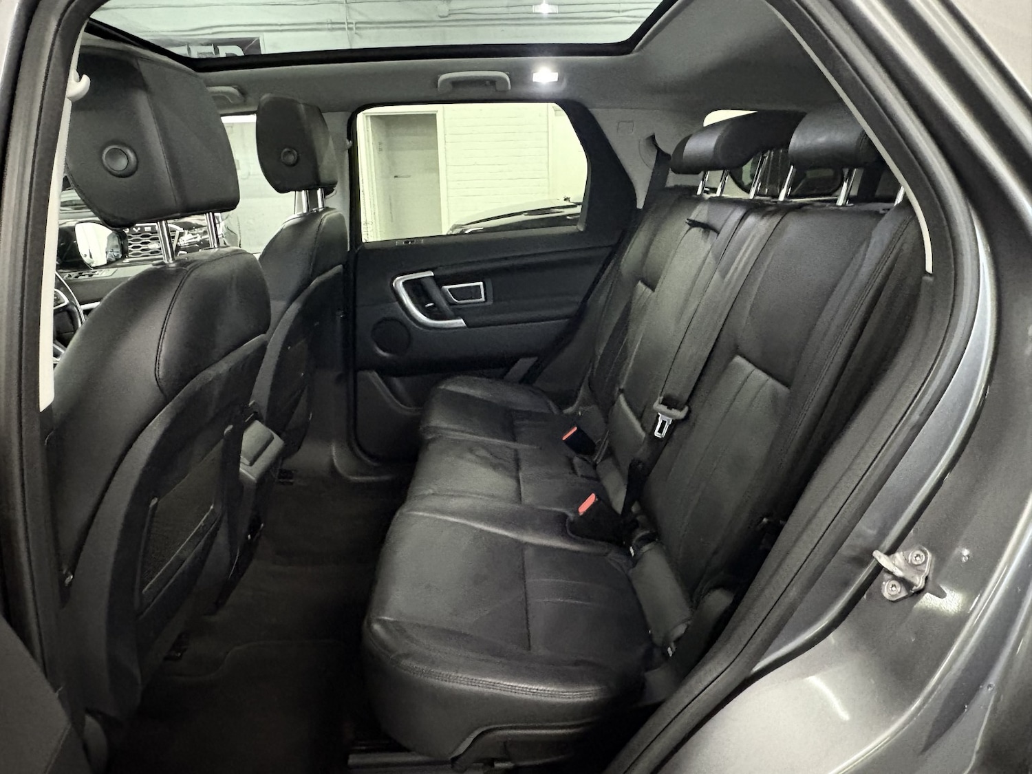 Used Land Rover Discovery Sport 2017 for sale - 77129610: Photo 49