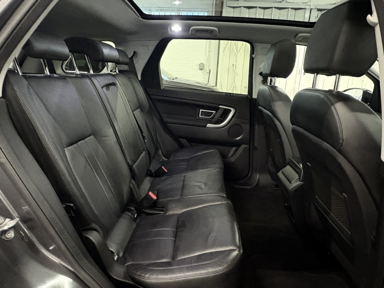 Used Land Rover Discovery Sport 2017 for sale - 77129610: Photo 55