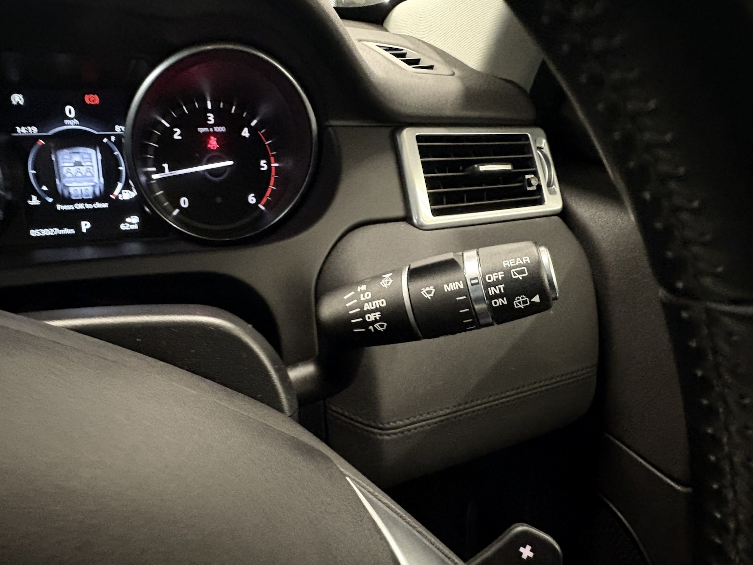 Used Land Rover Discovery Sport 2017 for sale - 77129610: Photo 64