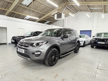 Used Land Rover Discovery Sport 2018 for sale - 77595366: Photo