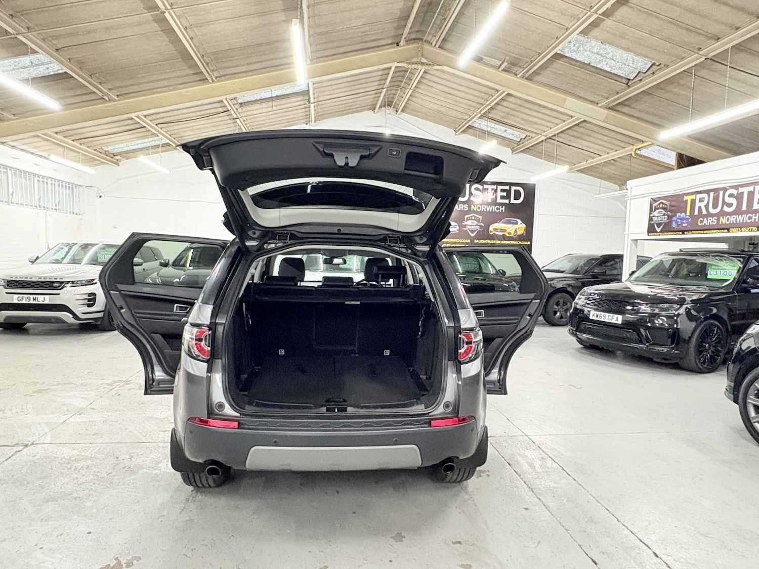 Used Land Rover Discovery Sport 2018 for sale - 77595366: Photo 20