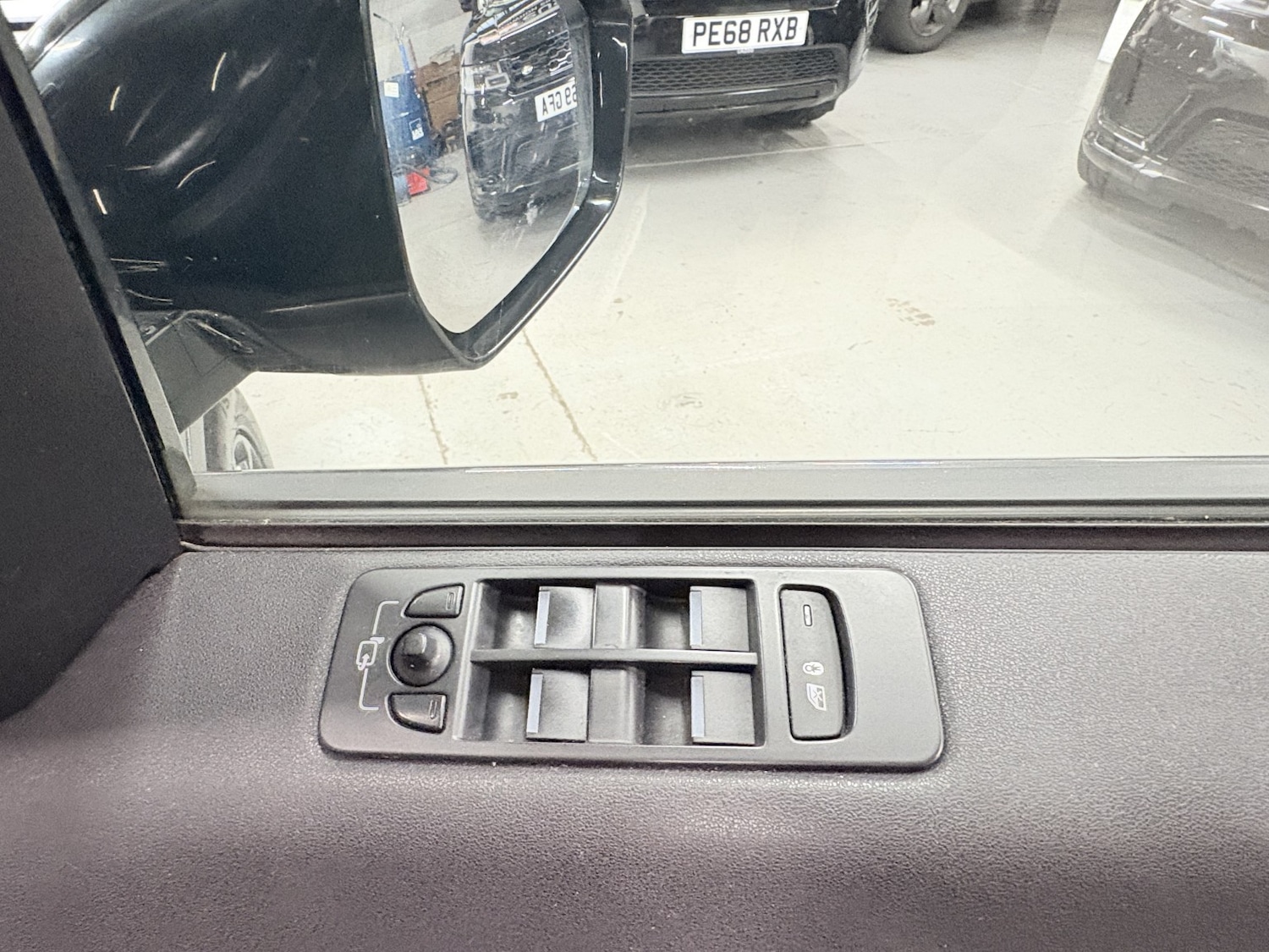 Used Land Rover Discovery Sport 2018 for sale - 77595366: Photo 28