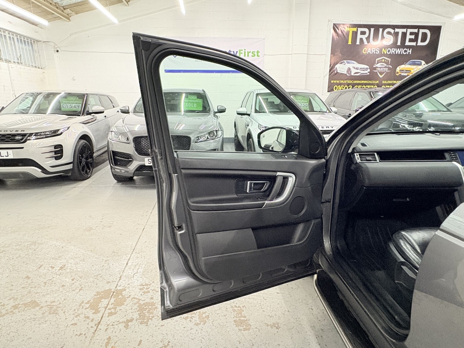 Used Land Rover Discovery Sport 2018 for sale - 77595366: Photo 33