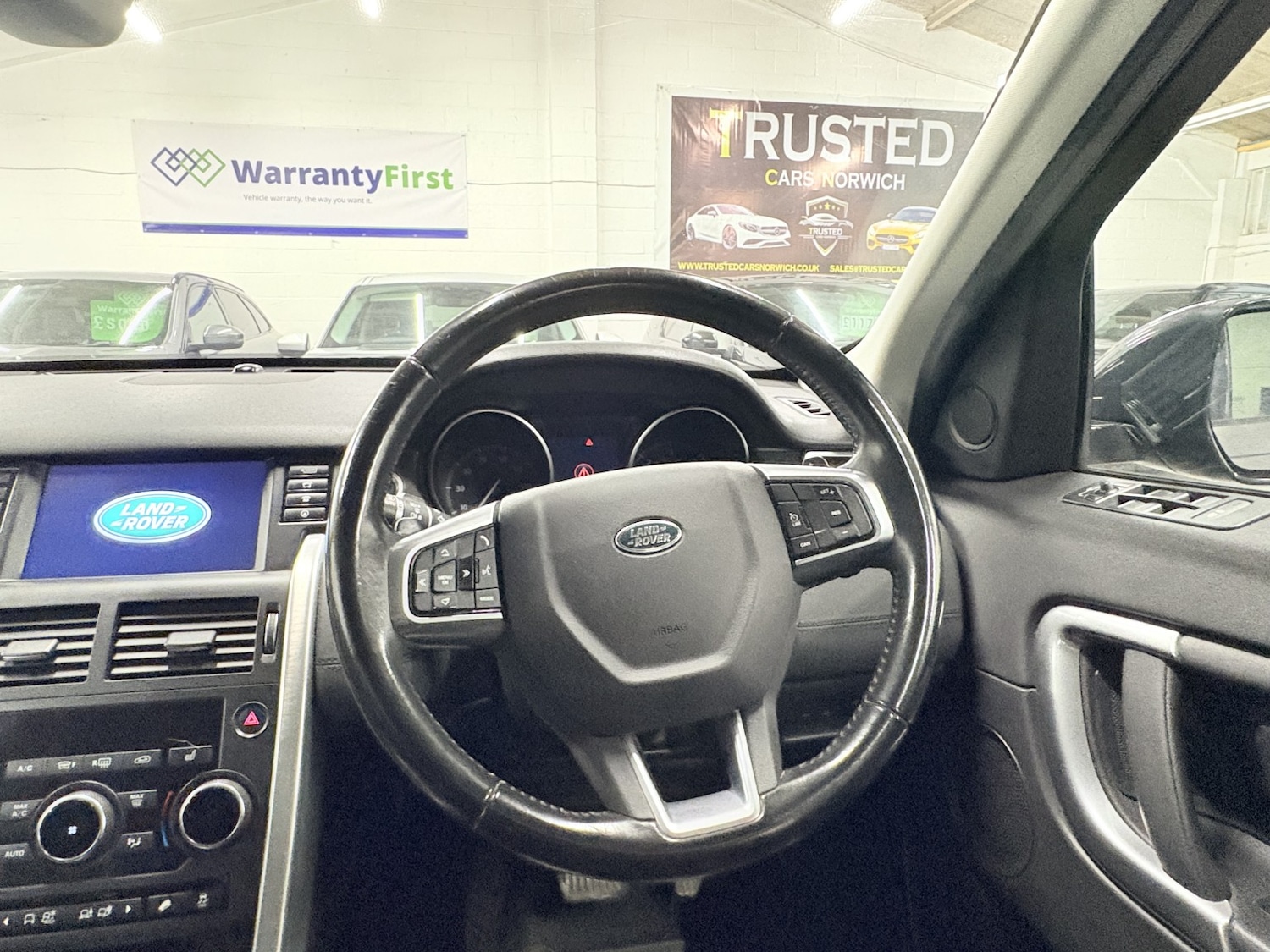 Used Land Rover Discovery Sport 2018 for sale - 77595366: Photo 52