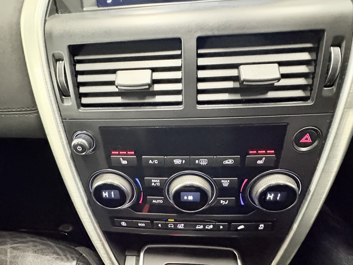 Used Land Rover Discovery Sport 2018 for sale - 77595366: Photo 66