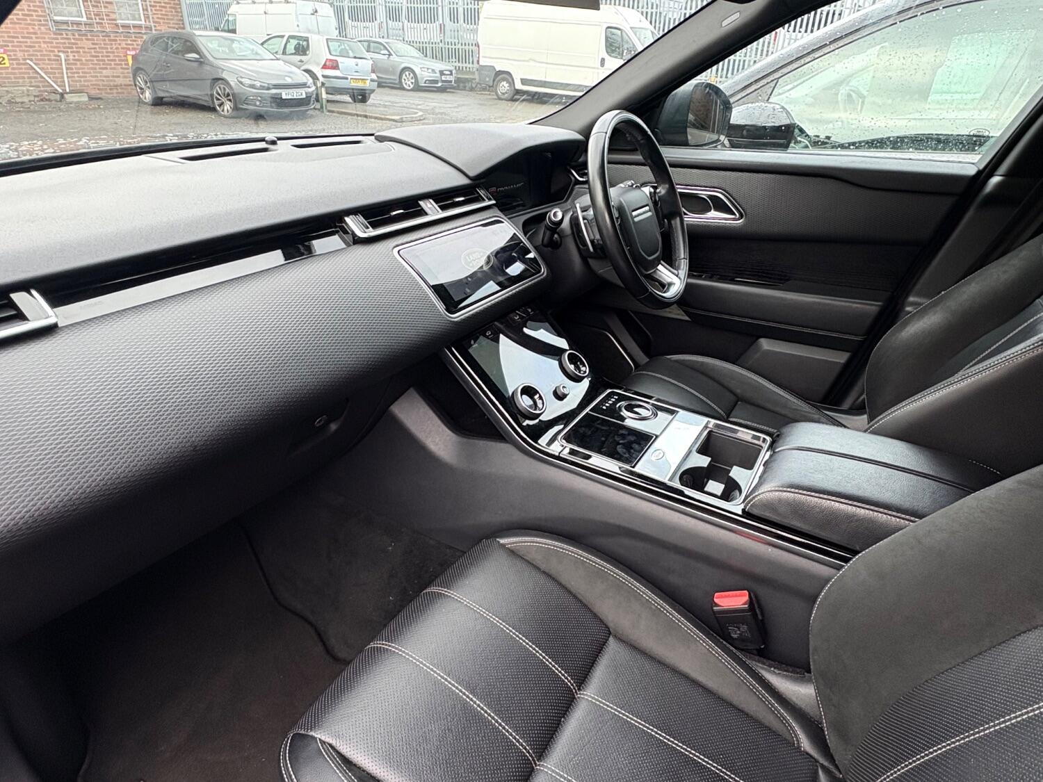 Used Land Rover Range Rover Velar 2018 for sale - 76407595: Photo 4