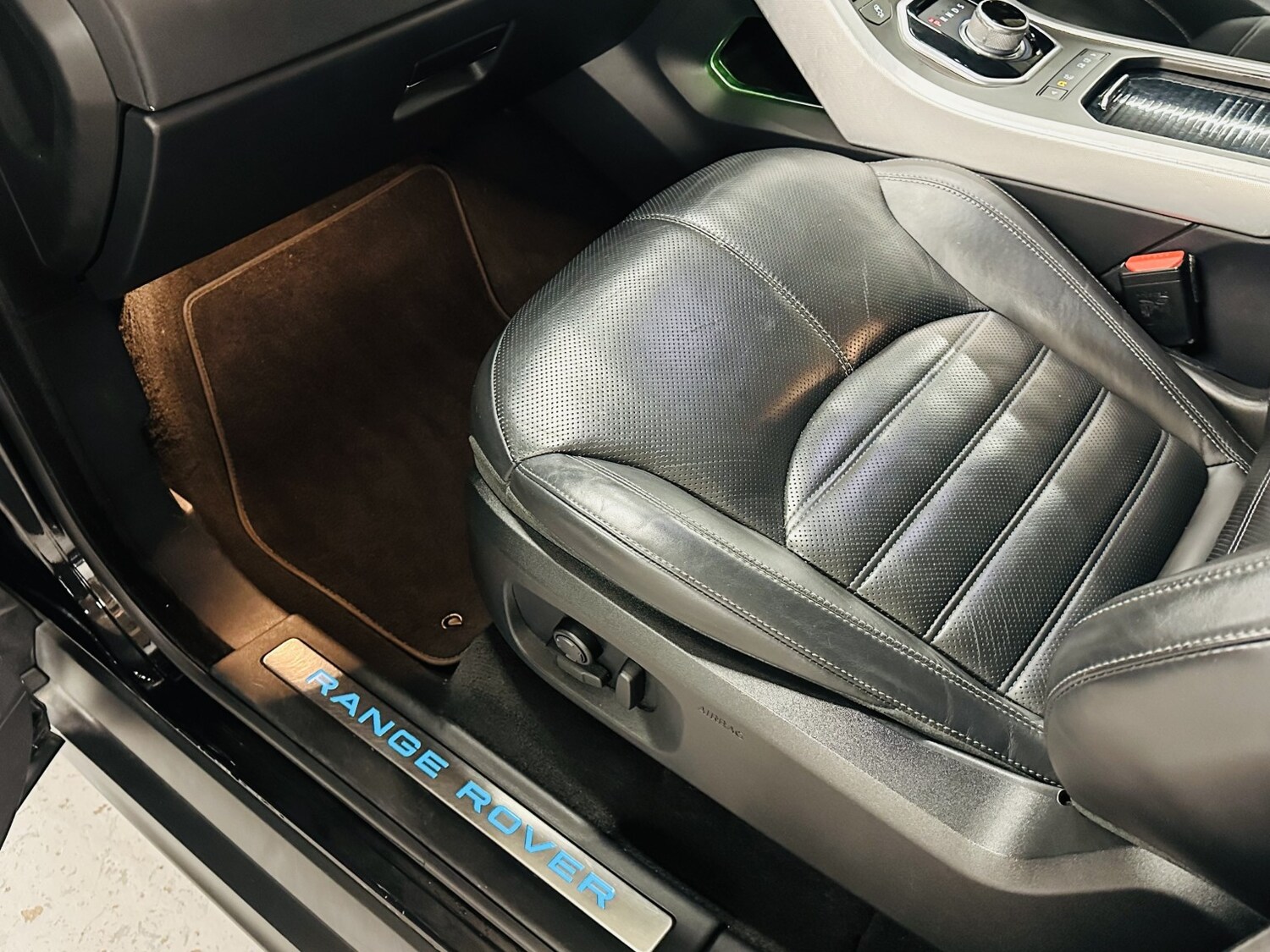 Used Land Rover Range Rover Evoque 2016 for sale - 78182860: Photo 46