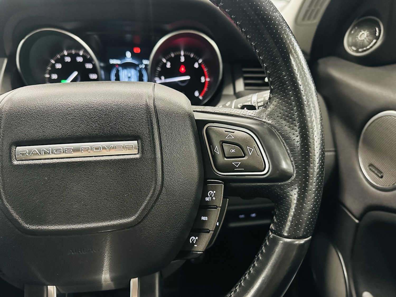 Used Land Rover Range Rover Evoque 2016 for sale - 78182860: Photo 60