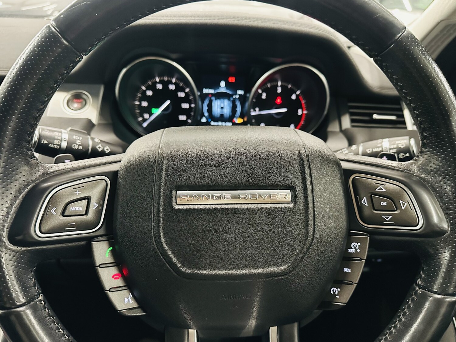 Used Land Rover Range Rover Evoque 2016 for sale - 78182860: Photo 64