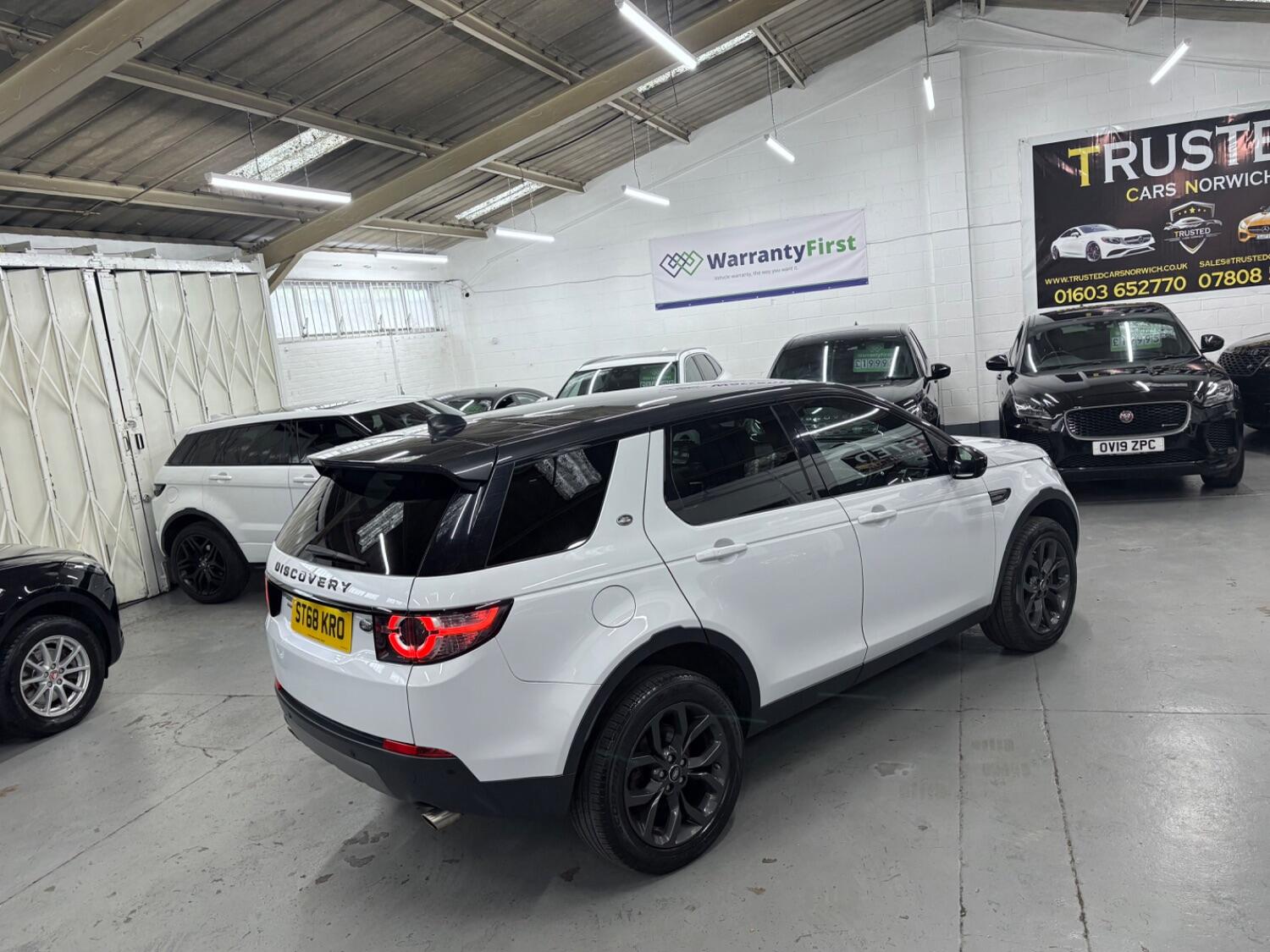 Used Land Rover Discovery Sport 2018 for sale - 76407569: Photo 11
