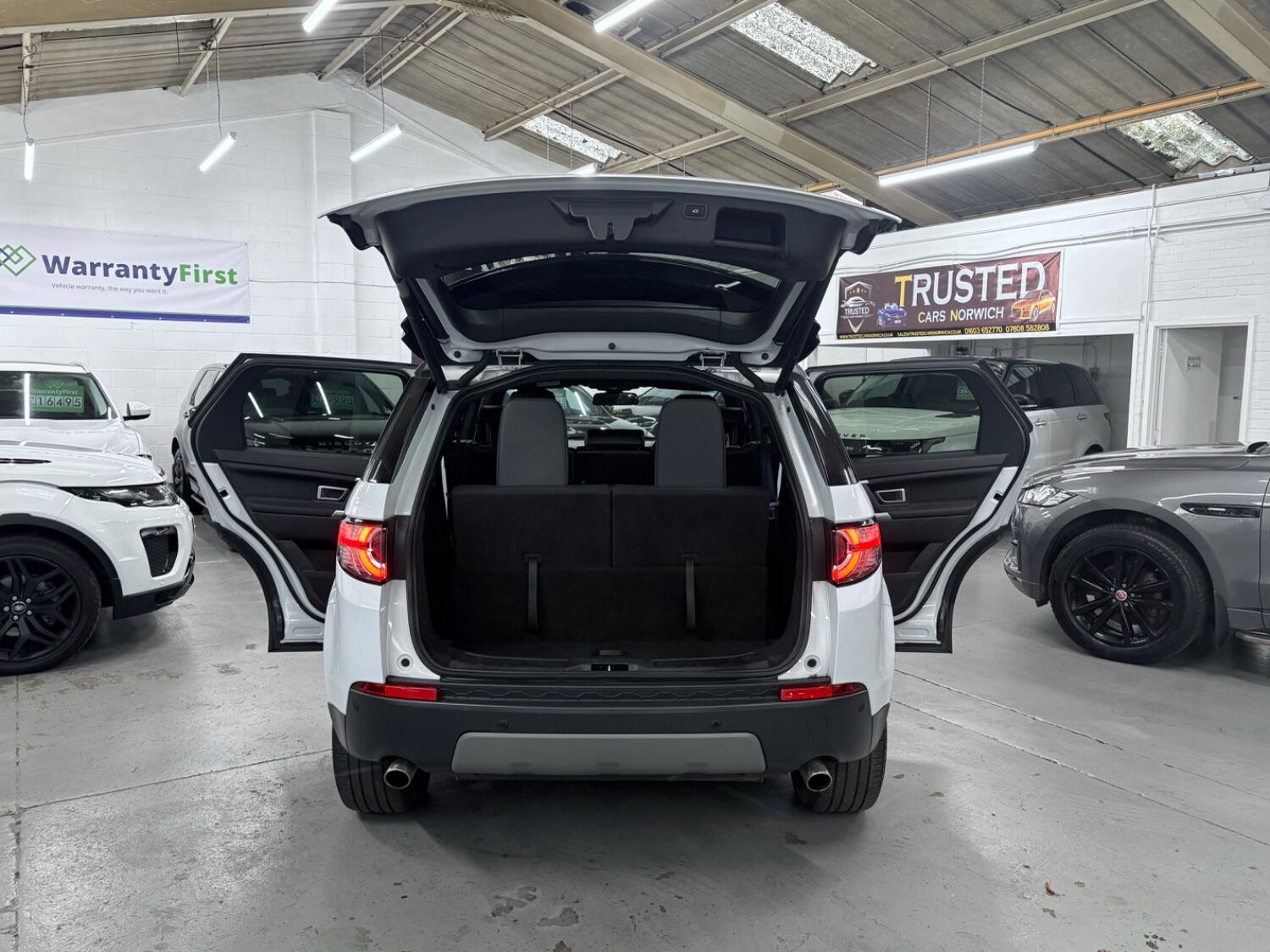 Used Land Rover Discovery Sport 2018 for sale - 76407569: Photo 12