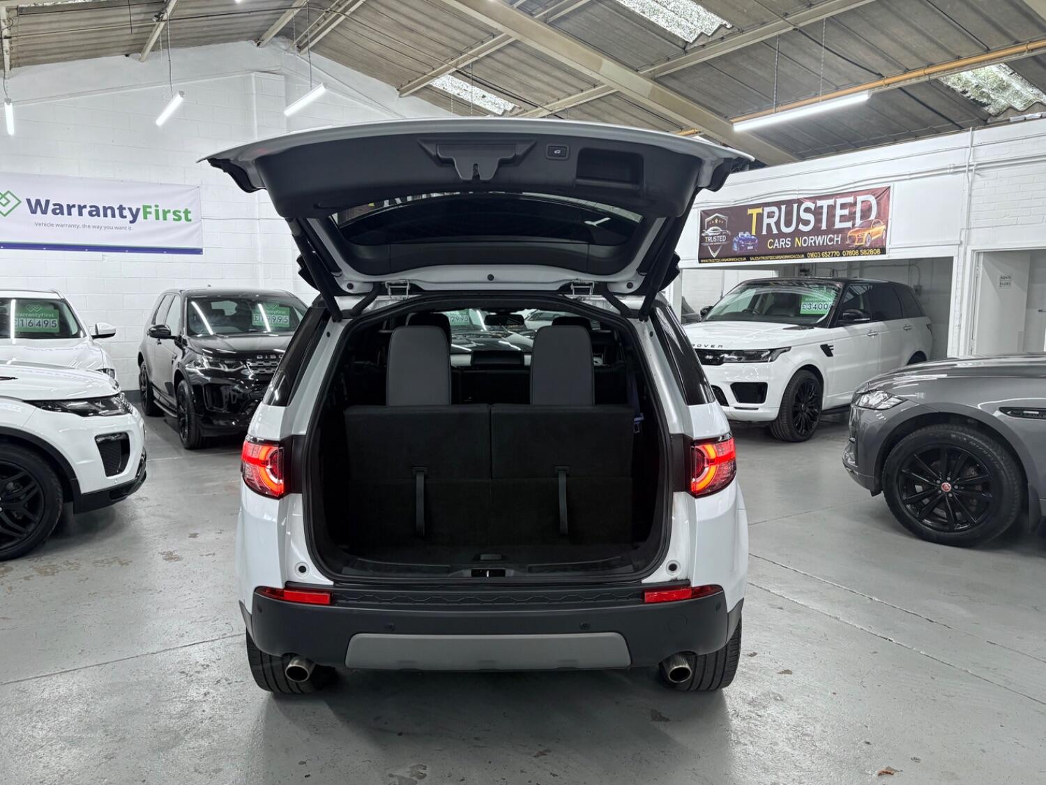 Used Land Rover Discovery Sport 2018 for sale - 76407569: Photo 16