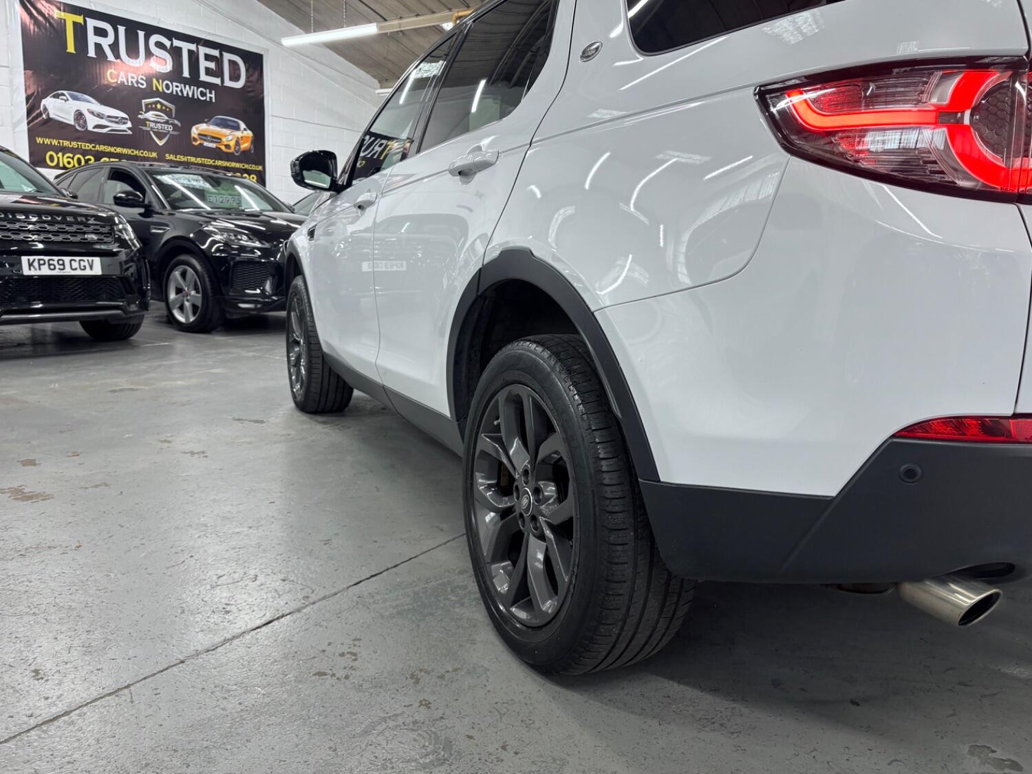 Used Land Rover Discovery Sport 2018 for sale - 76407569: Photo 21