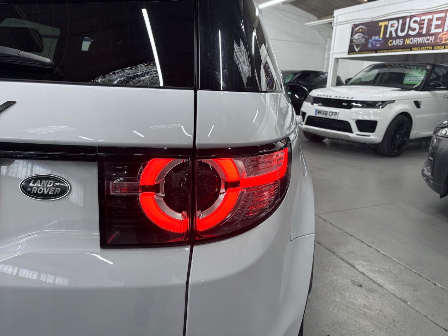 Used Land Rover Discovery Sport 2018 for sale - 76407569: Photo 25