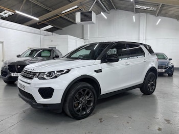 Used Land Rover Discovery Sport 2018 for sale - 76407569: Photo