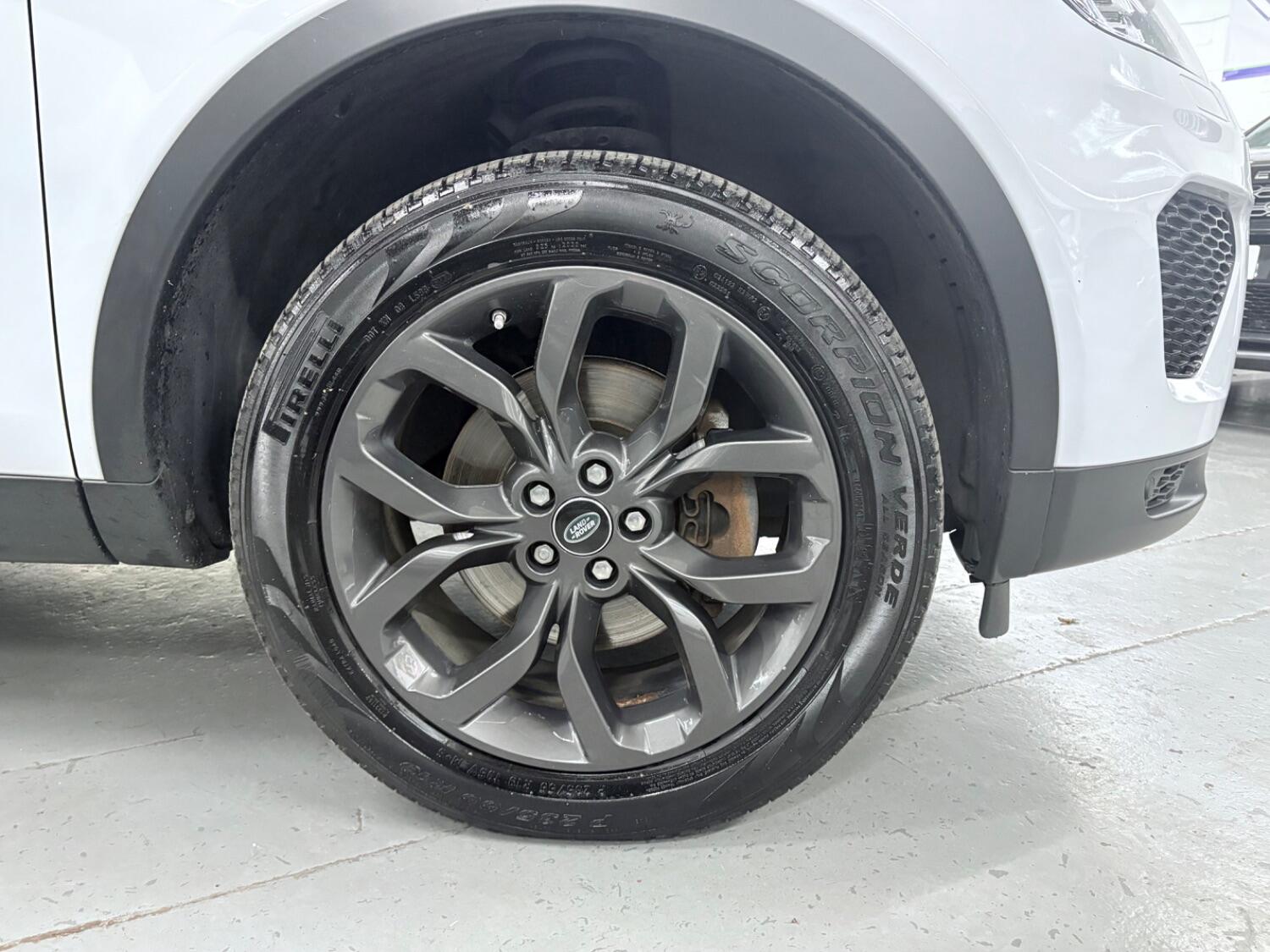 Used Land Rover Discovery Sport 2018 for sale - 76407569: Photo 32