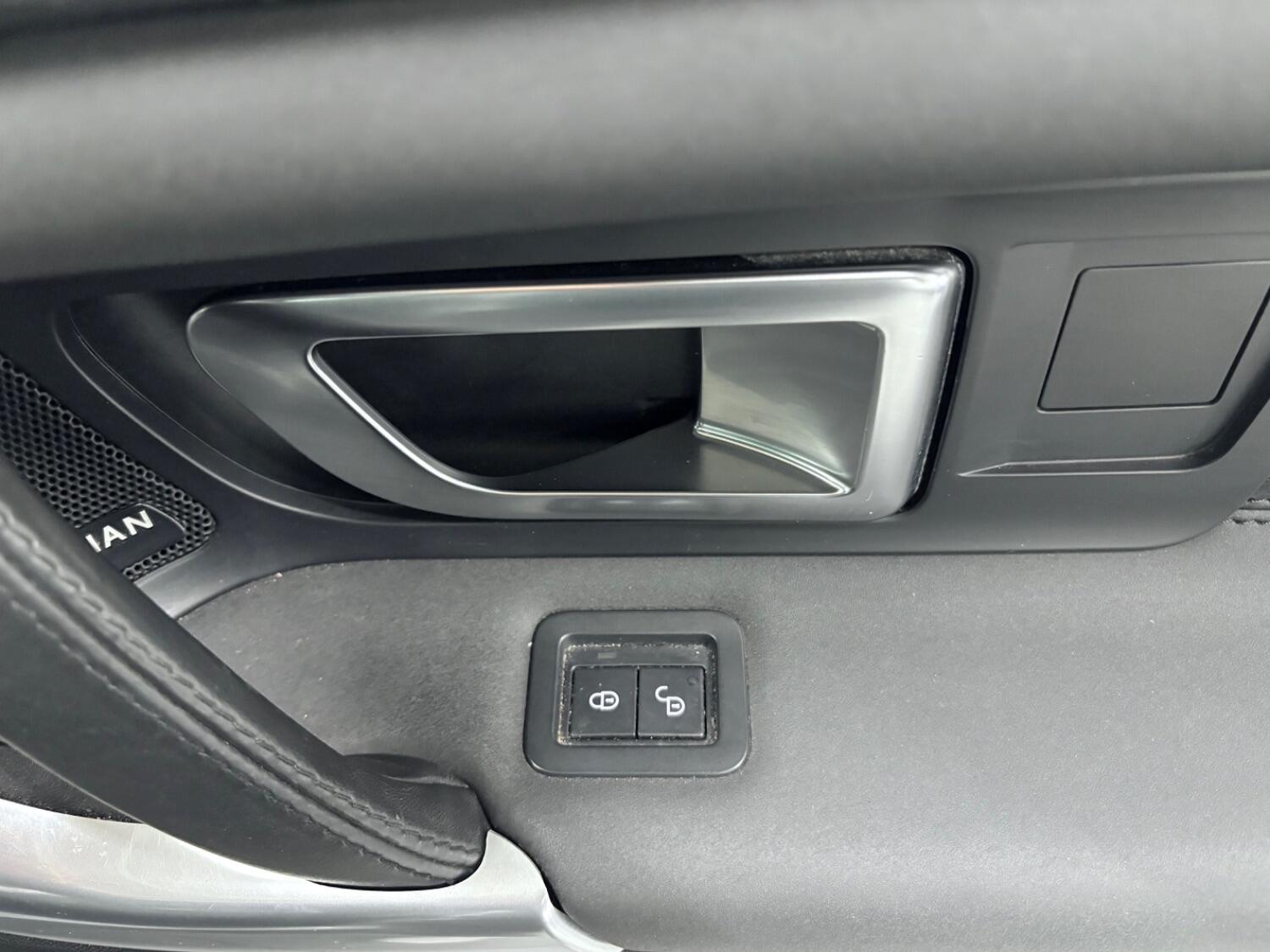 Used Land Rover Discovery Sport 2018 for sale - 76407569: Photo 36