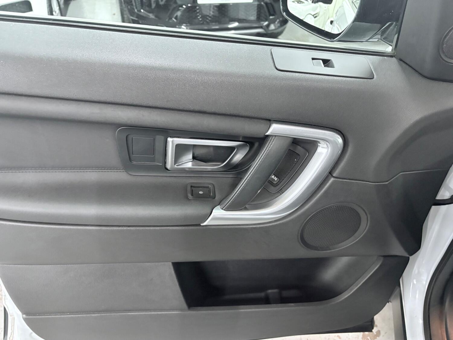 Used Land Rover Discovery Sport 2018 for sale - 76407569: Photo 48