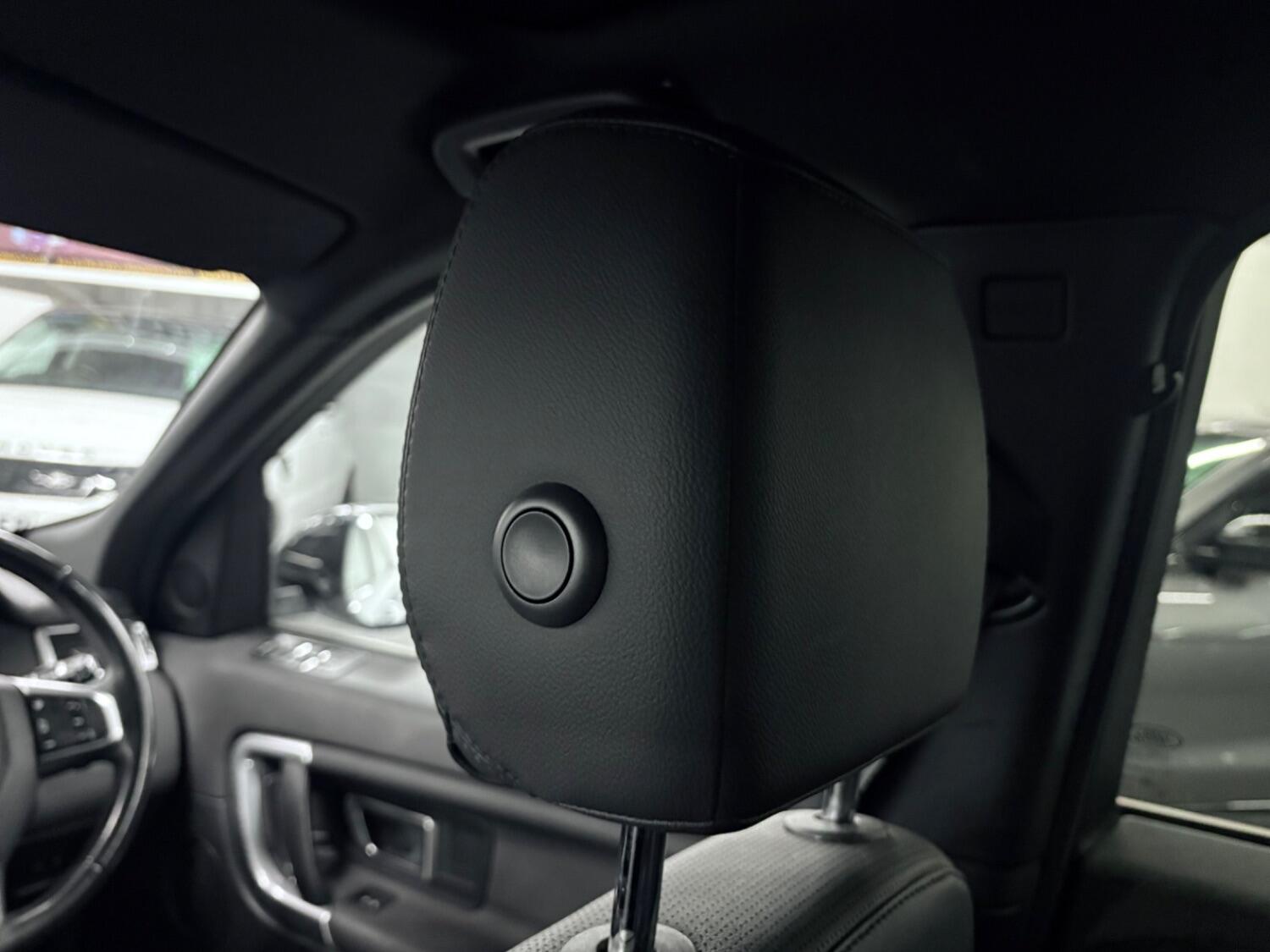 Used Land Rover Discovery Sport 2018 for sale - 76407569: Photo 79