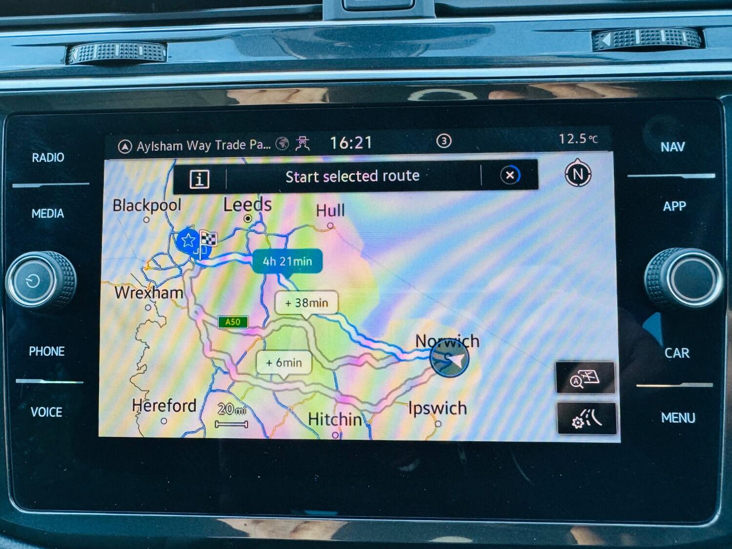 Used Volkswagen Tiguan 2022 for sale - 76407624: Photo 18