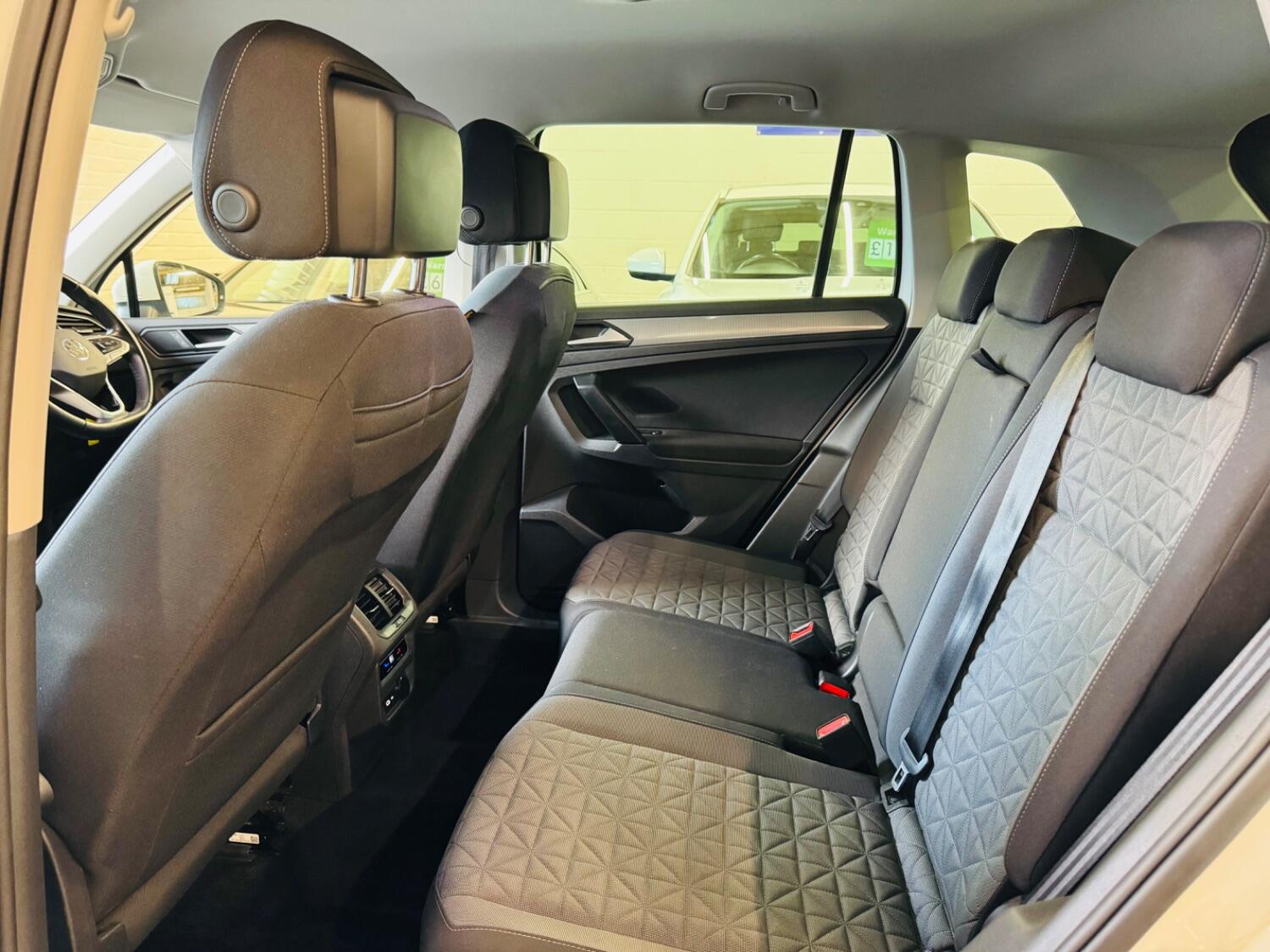 Used Volkswagen Tiguan 2022 for sale - 76407624: Photo 41