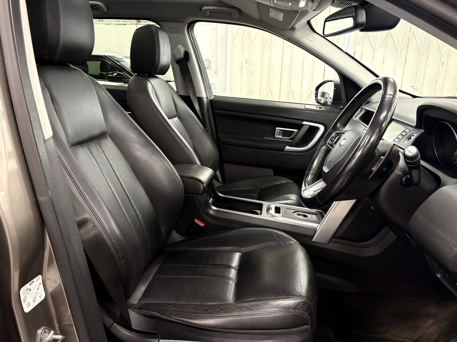 Used Land Rover Discovery Sport 2016 for sale - 78182880: Photo 25