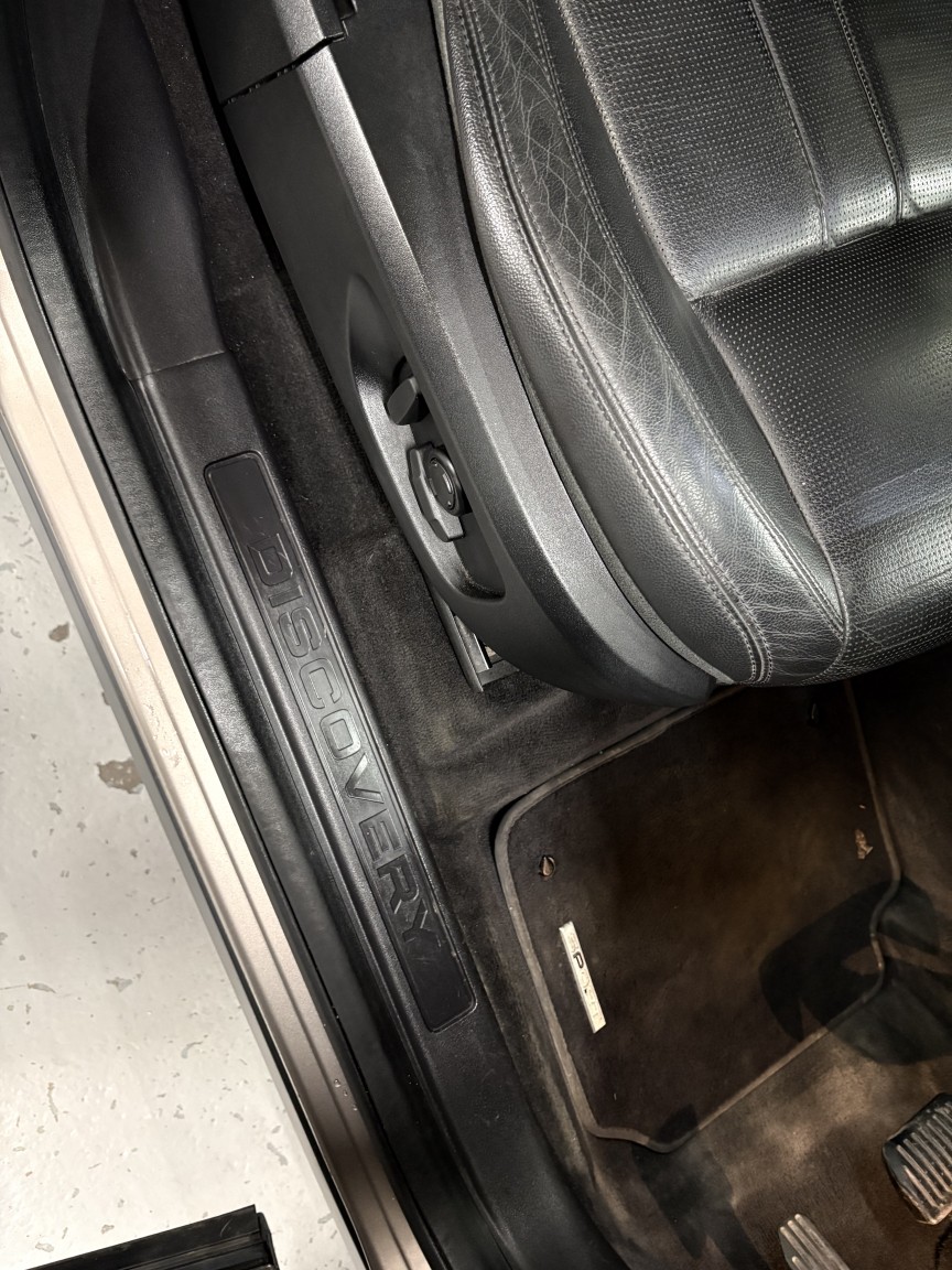 Used Land Rover Discovery Sport 2016 for sale - 78182880: Photo 27