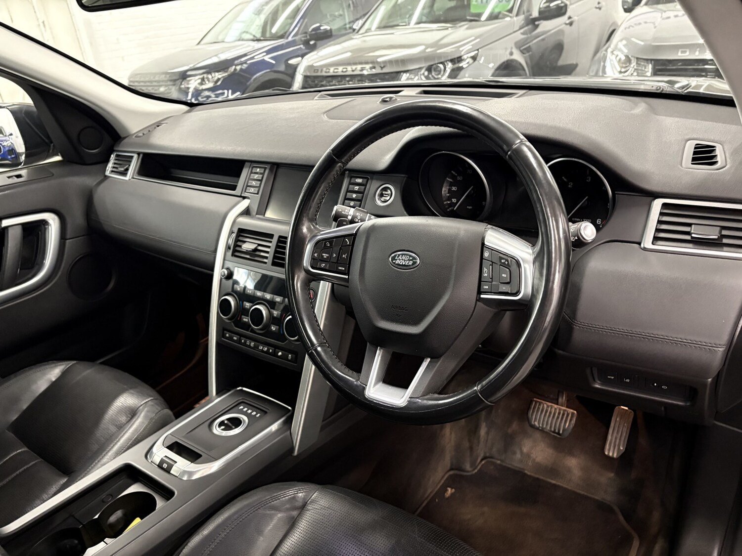 Used Land Rover Discovery Sport 2016 for sale - 78182880: Photo 28