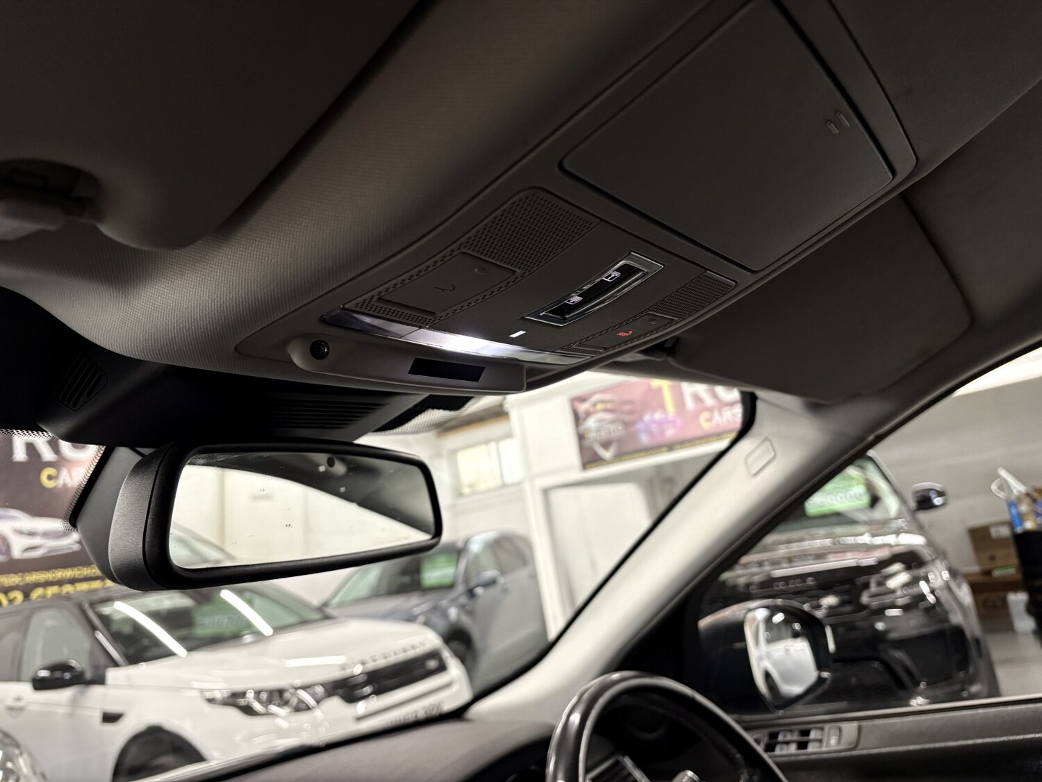 Used Land Rover Discovery Sport 2016 for sale - 78182880: Photo 36