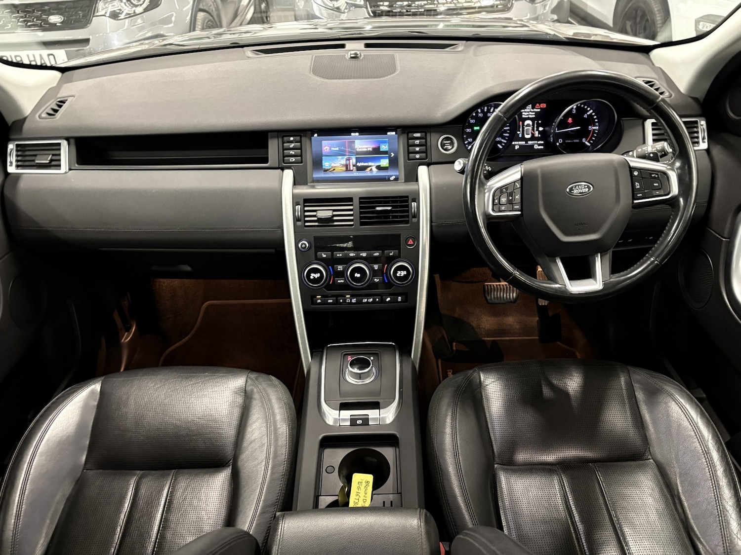 Used Land Rover Discovery Sport 2016 for sale - 78182880: Photo 45