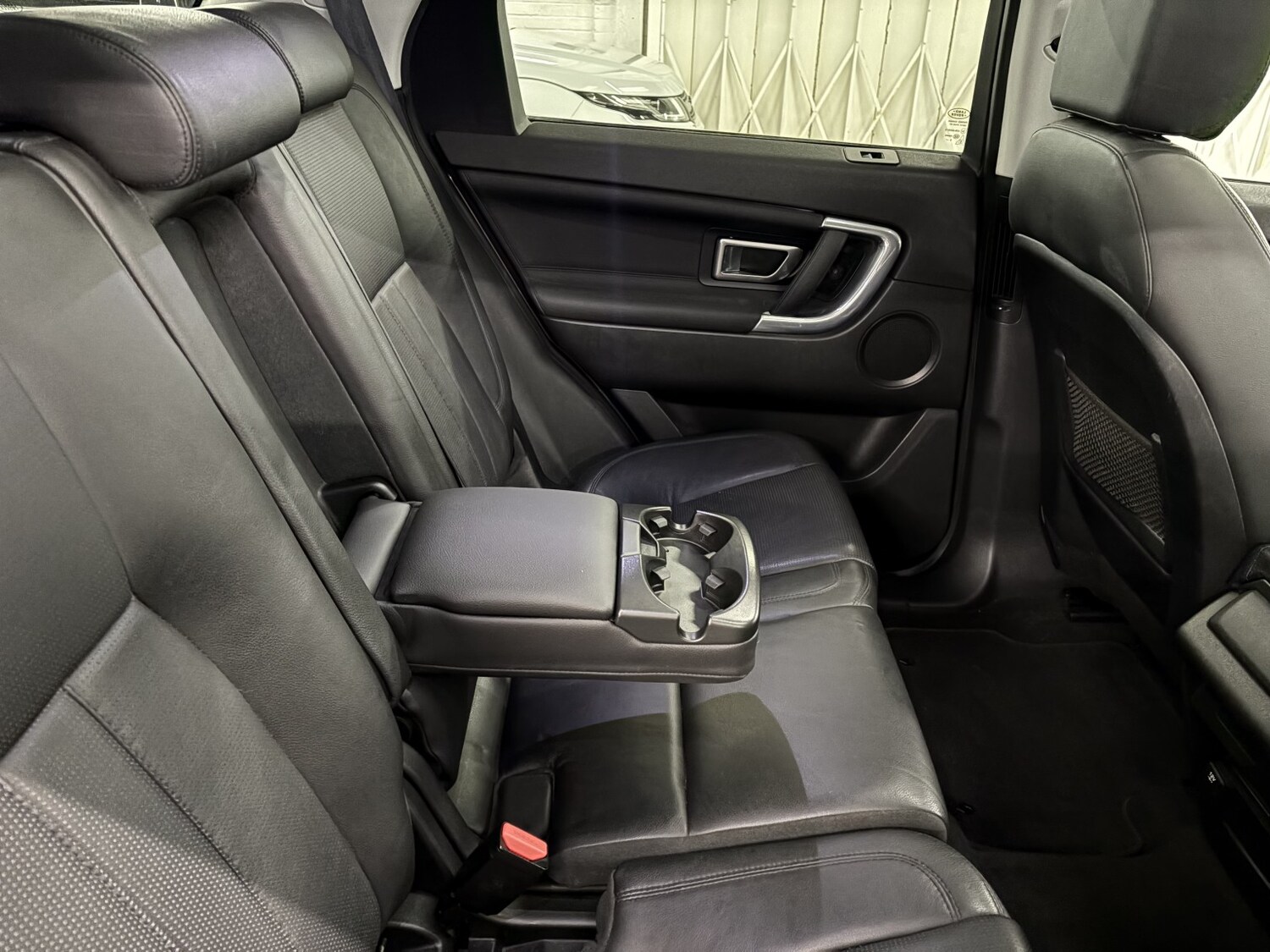 Used Land Rover Discovery Sport 2016 for sale - 78182880: Photo 47