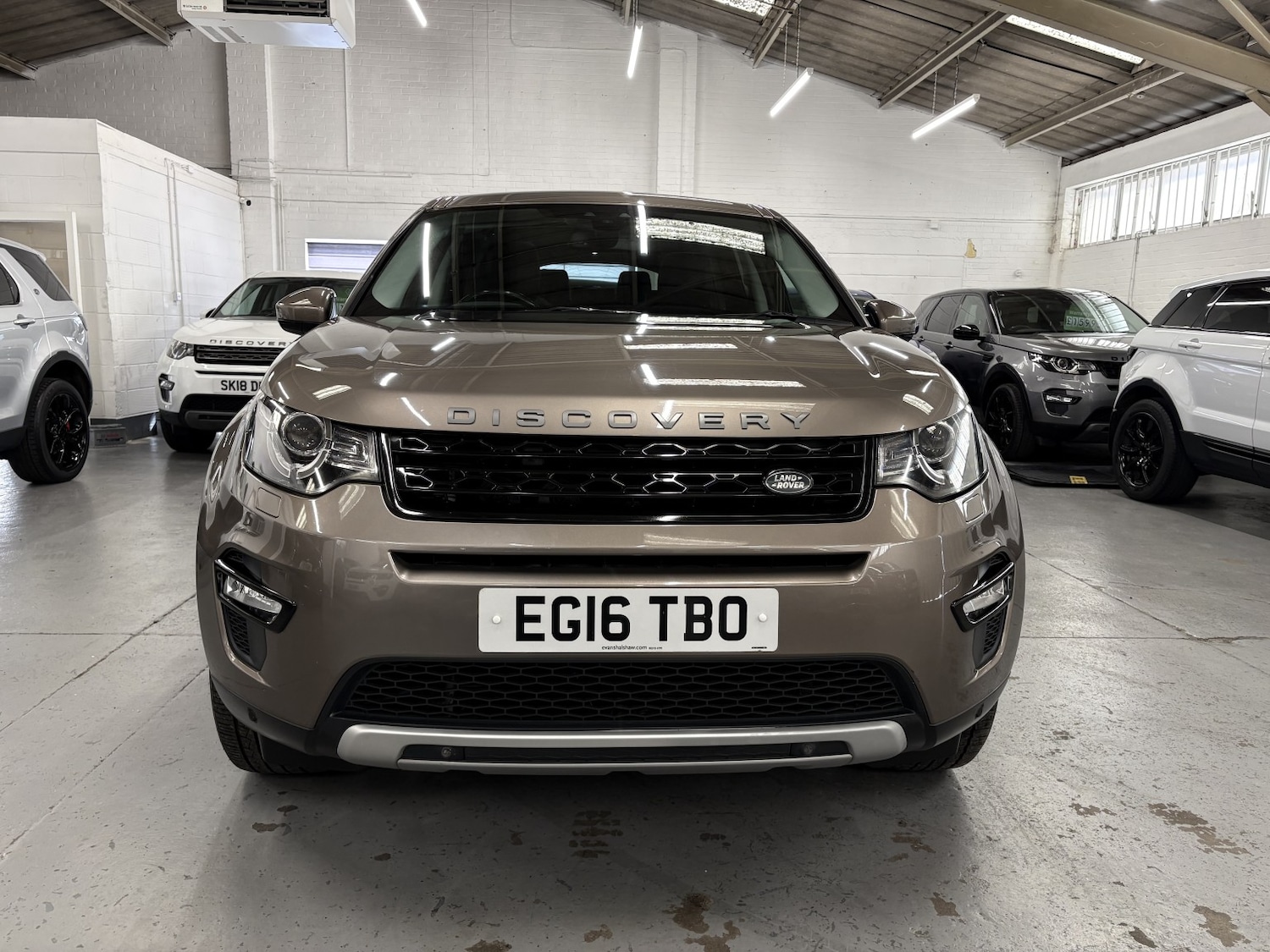 Used Land Rover Discovery Sport 2016 for sale - 78182880: Photo 5