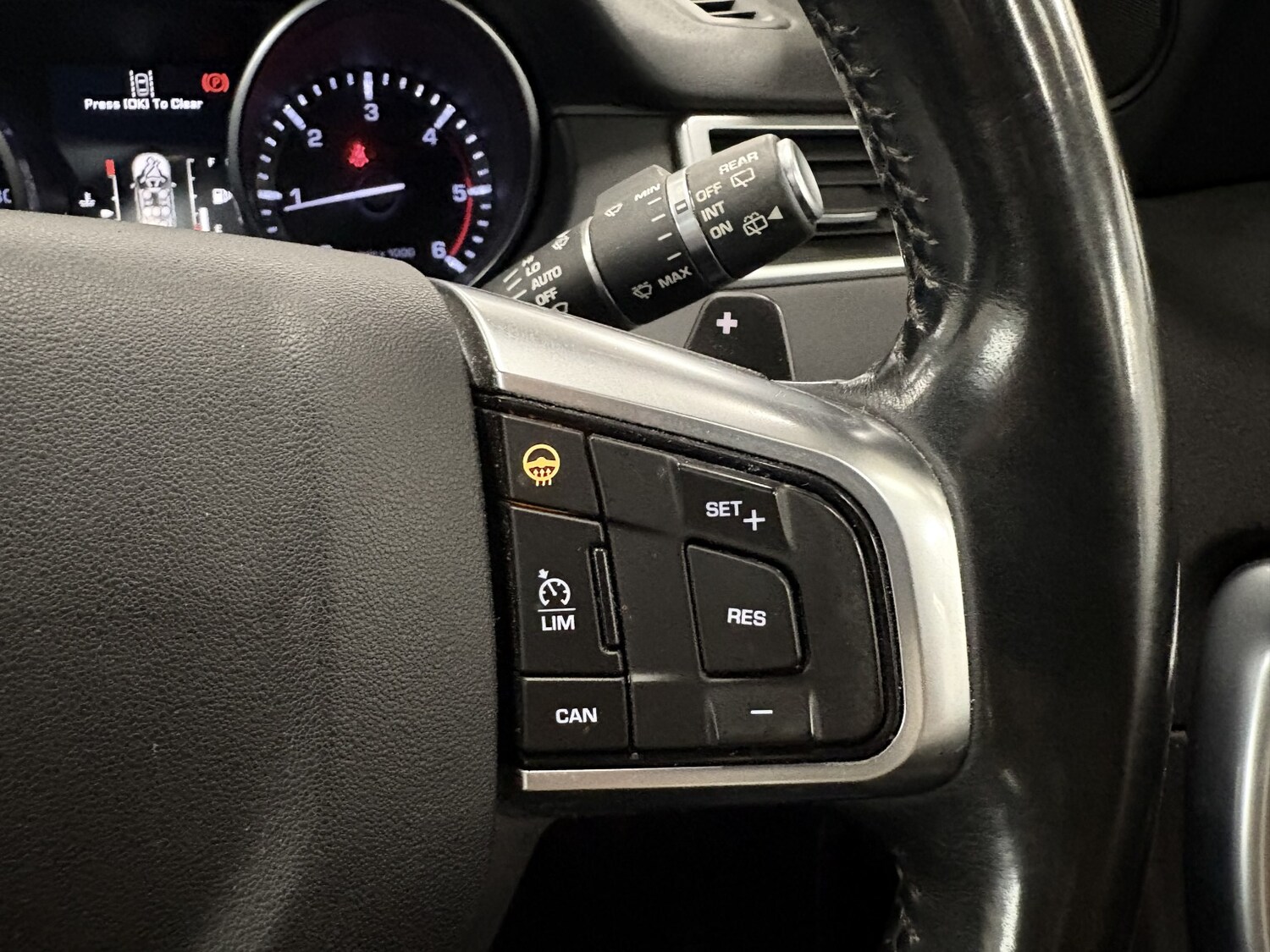 Used Land Rover Discovery Sport 2016 for sale - 78182880: Photo 53