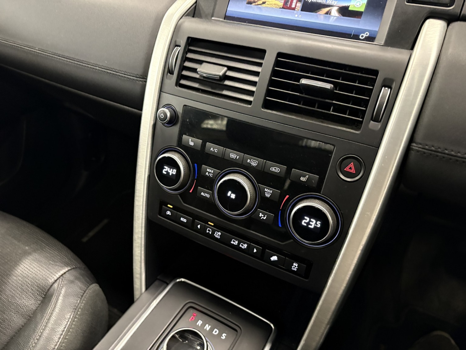 Used Land Rover Discovery Sport 2016 for sale - 78182880: Photo 54