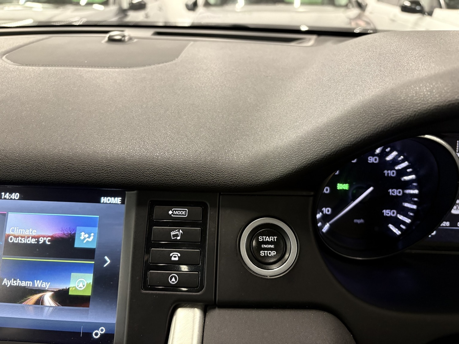 Used Land Rover Discovery Sport 2016 for sale - 78182880: Photo 56