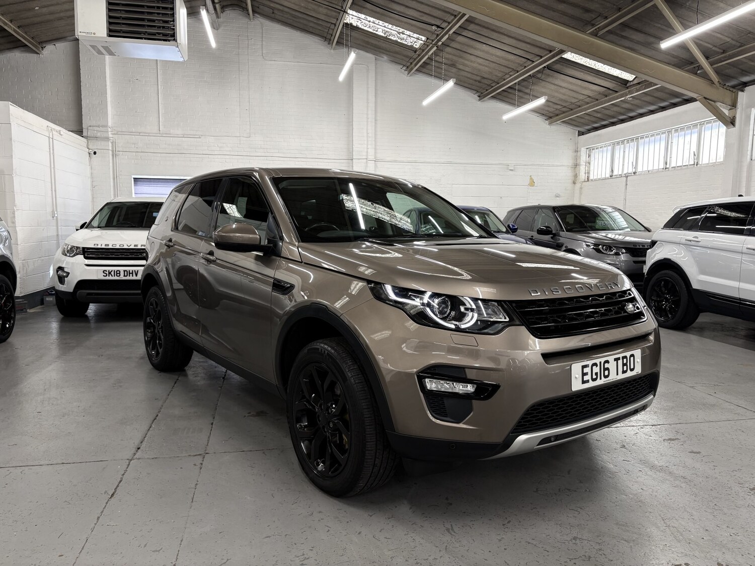 Used Land Rover Discovery Sport 2016 for sale - 78182880: Photo 73