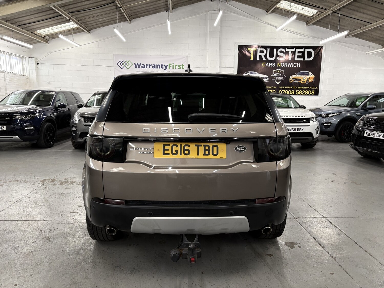 Used Land Rover Discovery Sport 2016 for sale - 78182880: Photo 8