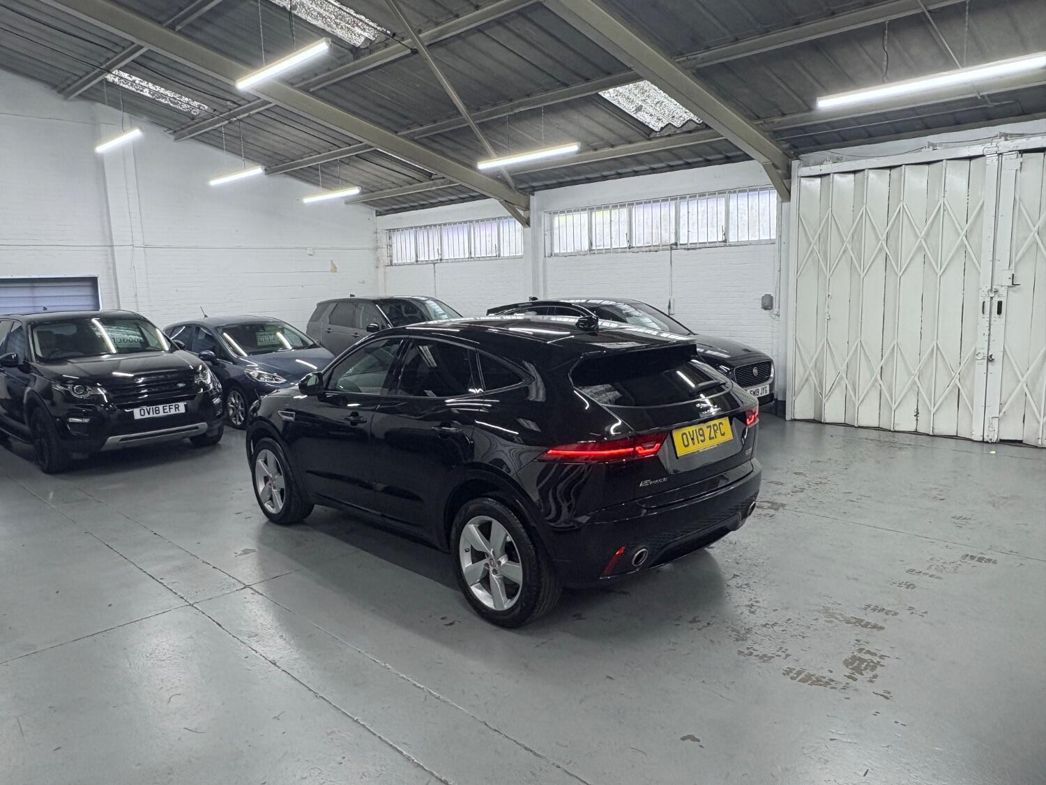 Used Jaguar E-Pace 2019 for sale - 76407621: Photo 10