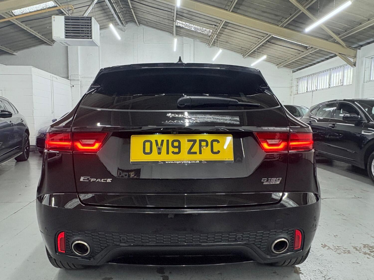 Used Jaguar E-Pace 2019 for sale - 76407621: Photo 15