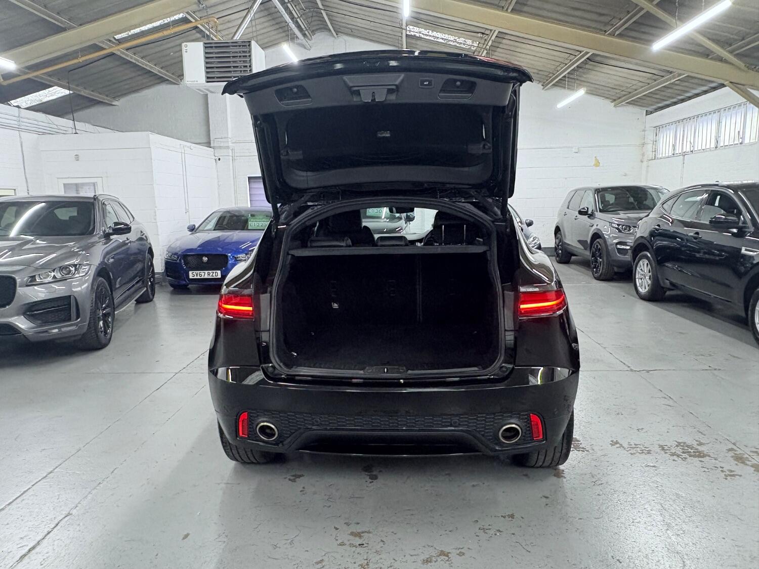 Used Jaguar E-Pace 2019 for sale - 76407621: Photo 26