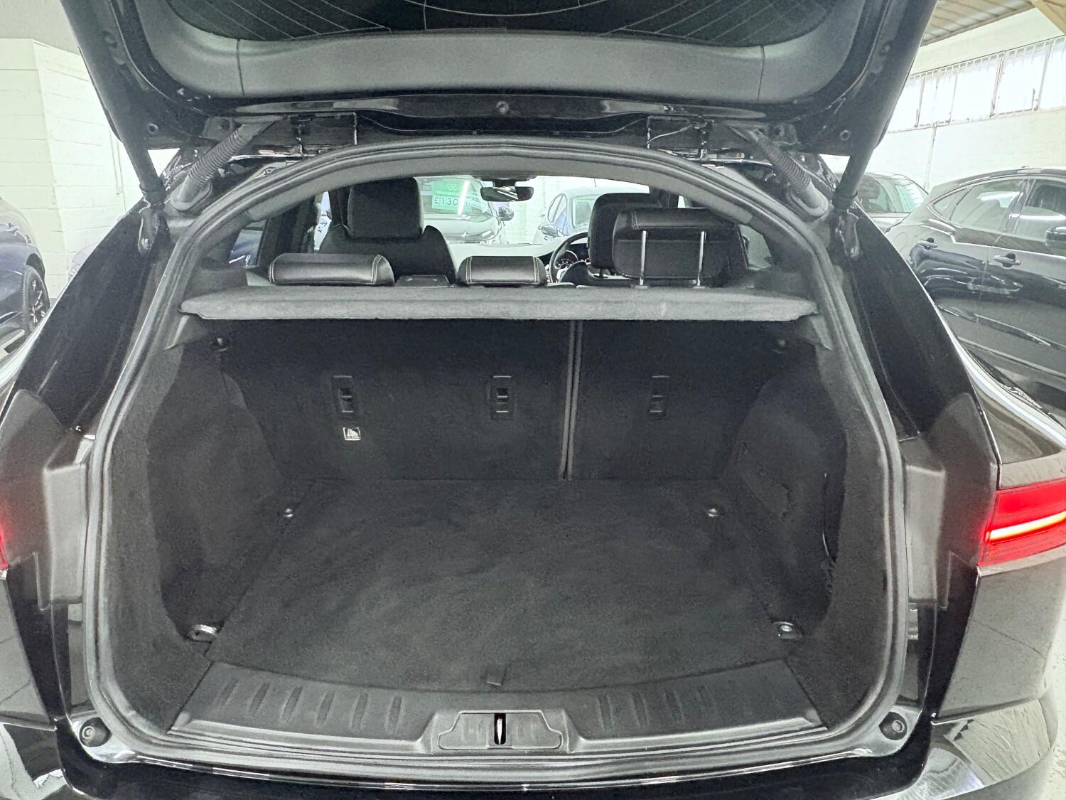 Used Jaguar E-Pace 2019 for sale - 76407621: Photo 27